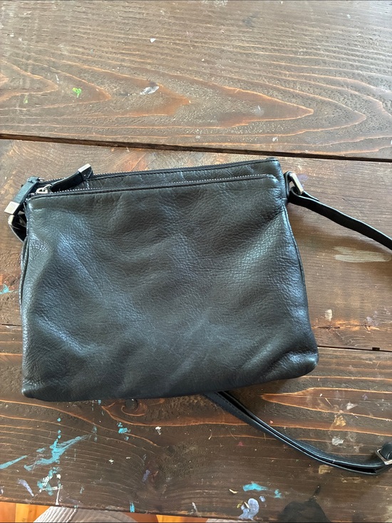 margot Handbags - Margot Black Leather Crossbody Bag - Classic Minimalist